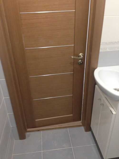 Авито двери ванную. Двери для ванной и туалета. Дверь в санузел. Двери в ванную комнату и туалет. Двери межкомнатные для ванной и туалета.