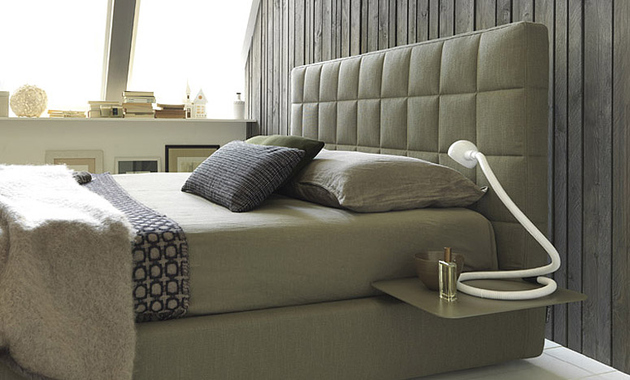 loft-bedroom-with-recycled-wood-wall-bolzan-vittoria-2.jpg